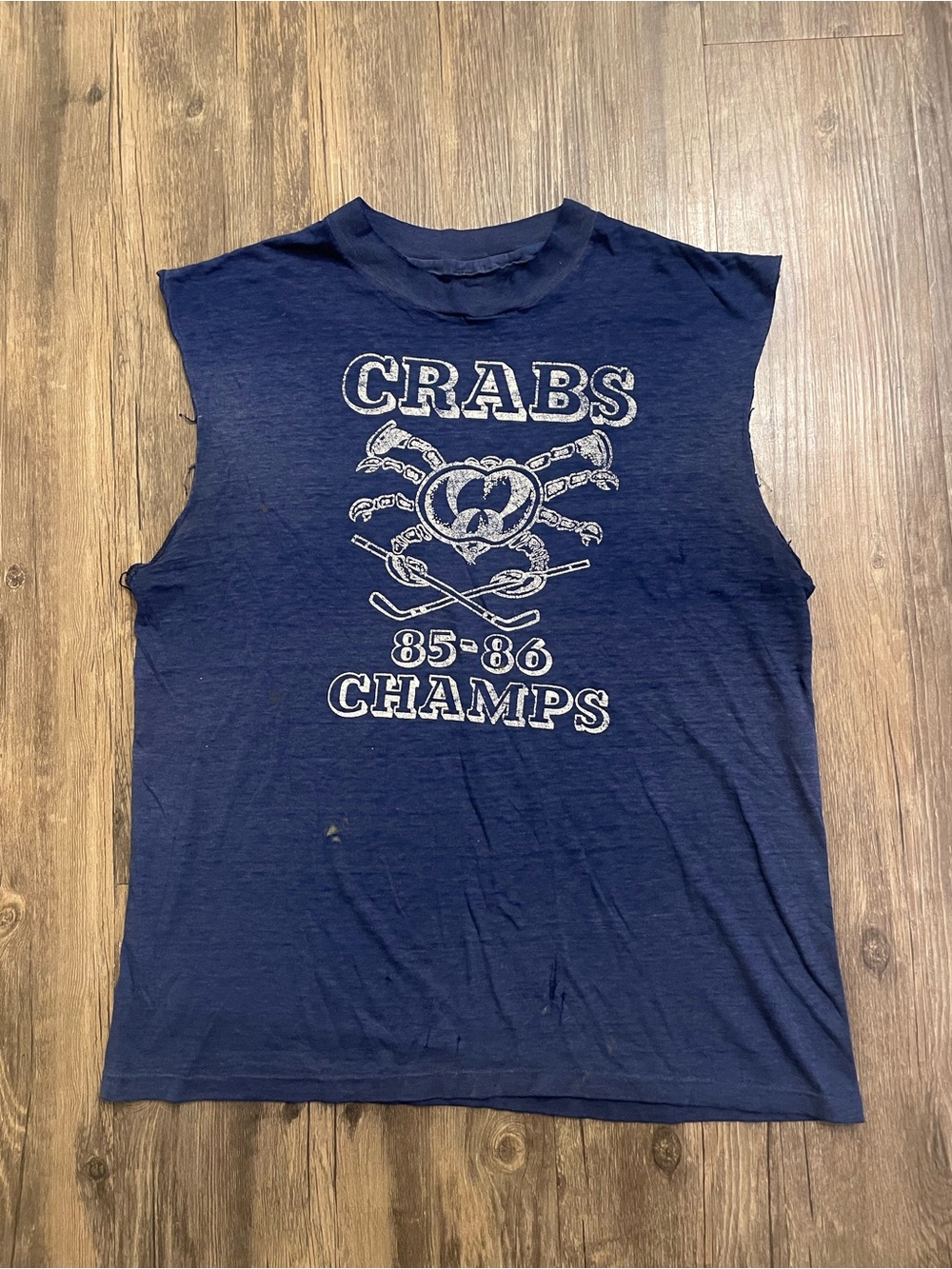 Vintage Crabs 85-86 Champs Navy Graphic Muscle Tee